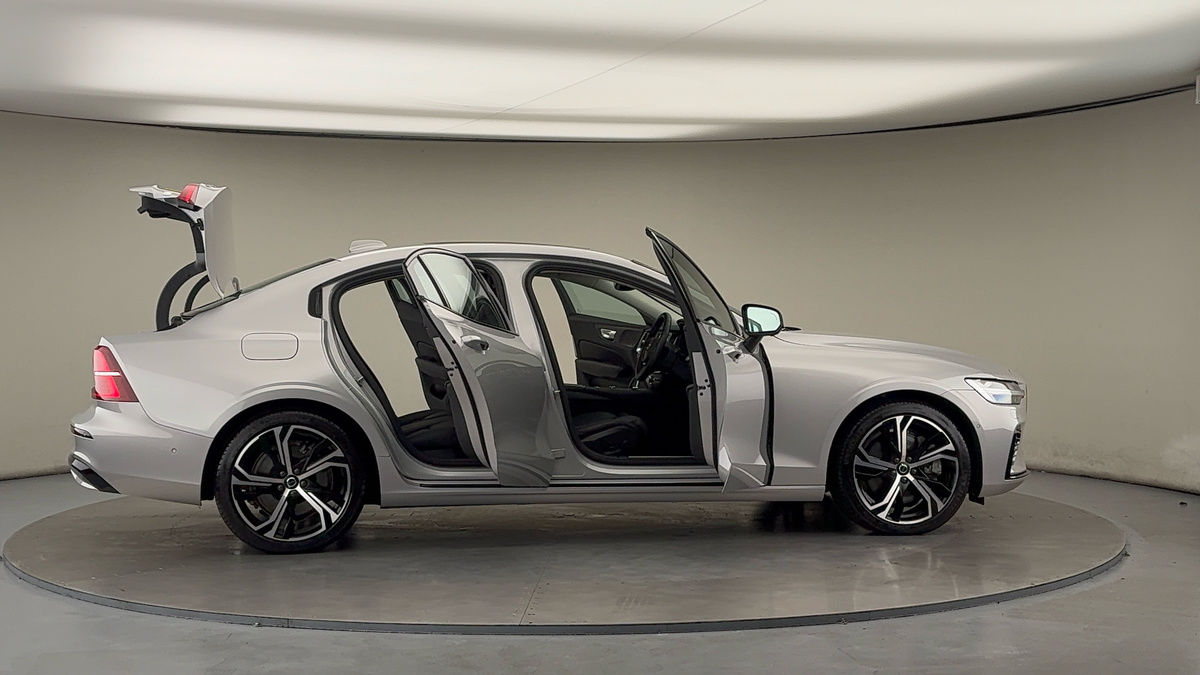 More views of Volvo S60