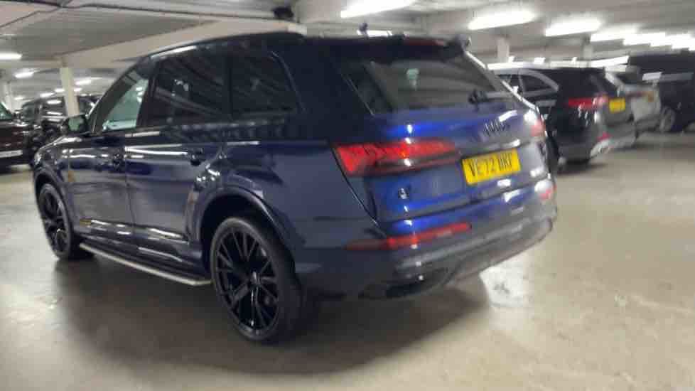 More views of Audi Q7