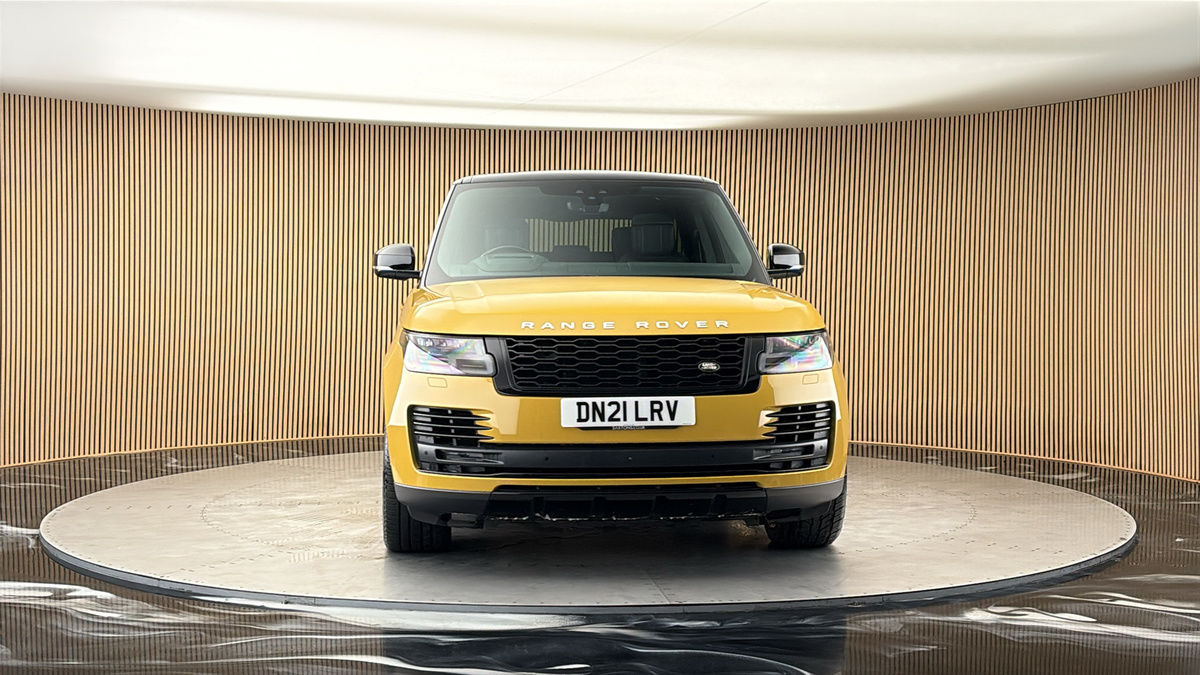 More views of Land Rover Range Rover