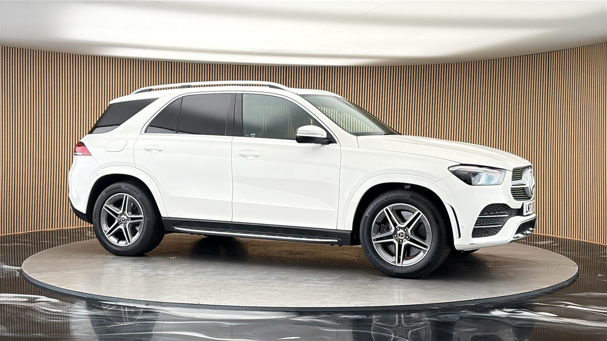 More views of Mercedes-Benz GLE