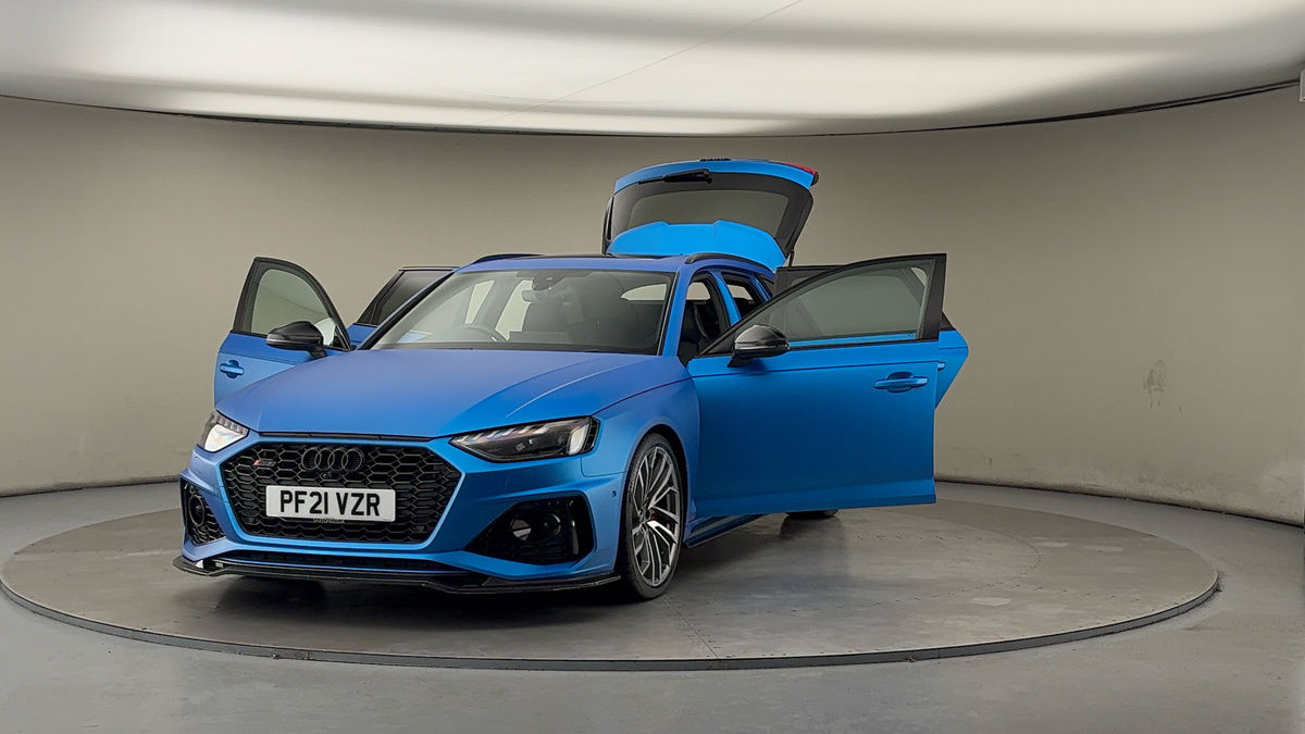 More views of Audi RS4 Avant