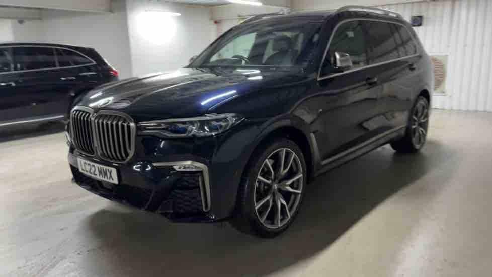 More views of BMW X7