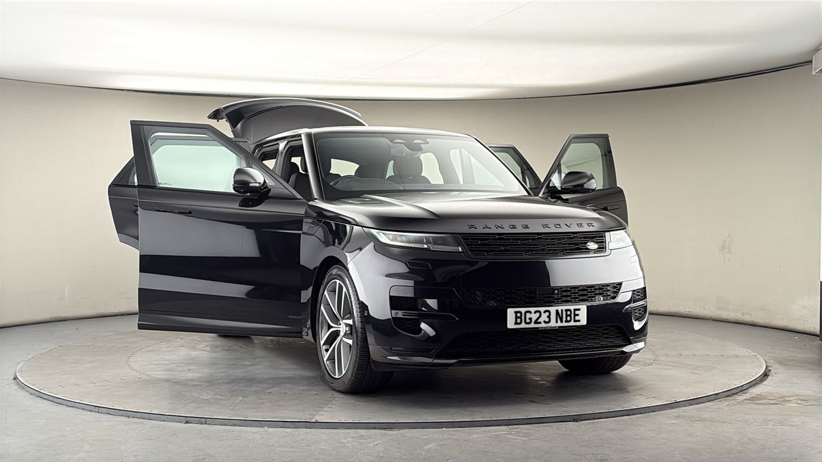More views of Land Rover Range Rover Sport