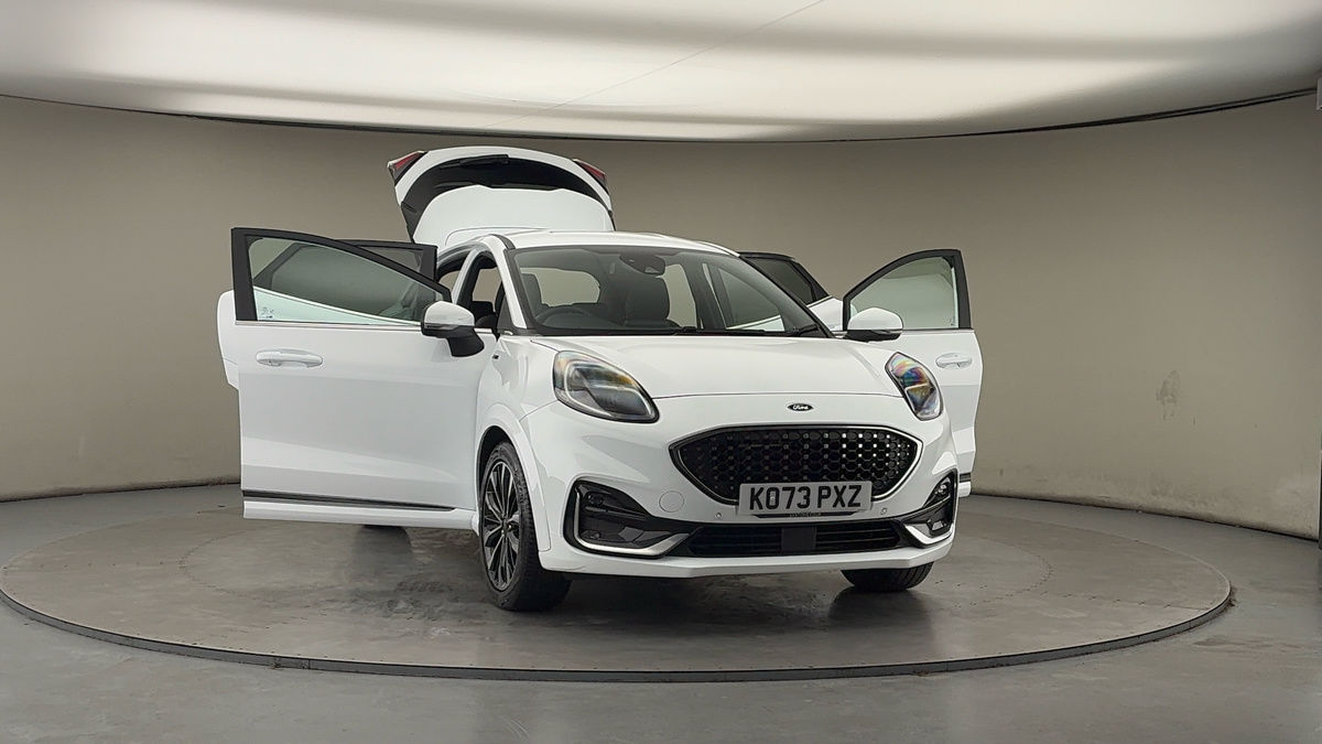 More views of Ford Puma