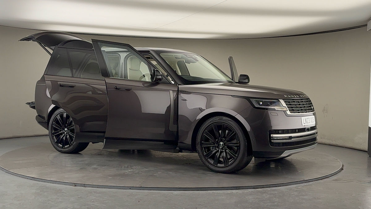 More views of Land Rover Range Rover