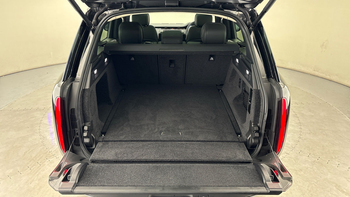 Land Rover Range Rover Image 11