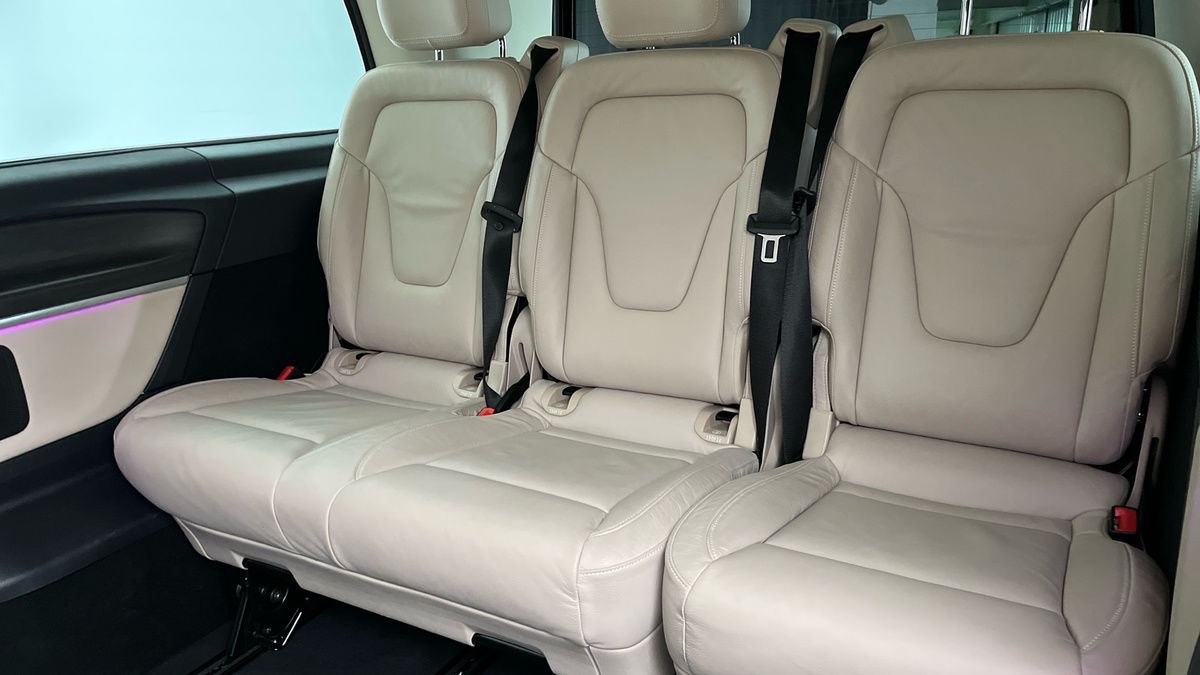 Mercedes-Benz V Class Image 8