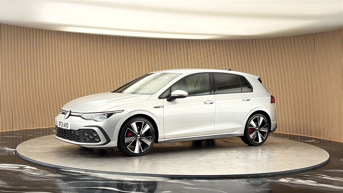 More views of Volkswagen Golf