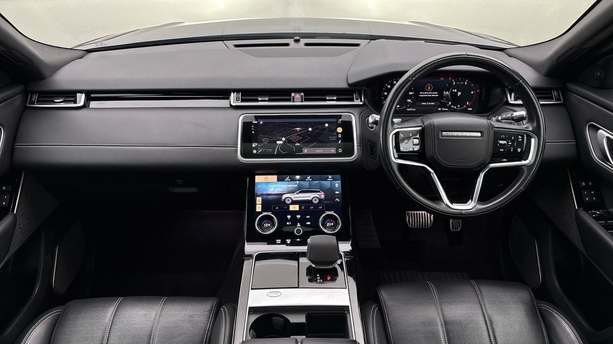 Land Rover Range Rover Velar Image 12