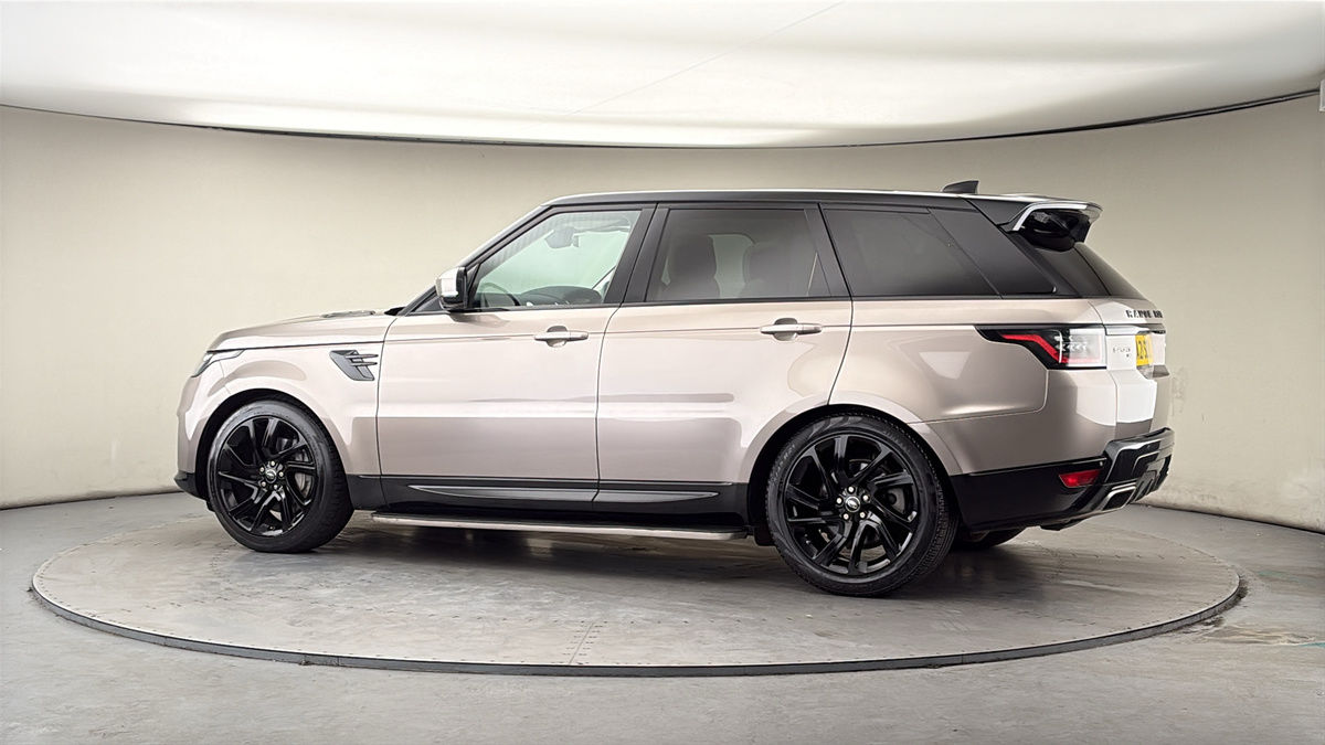 More views of Land Rover Range Rover Sport
