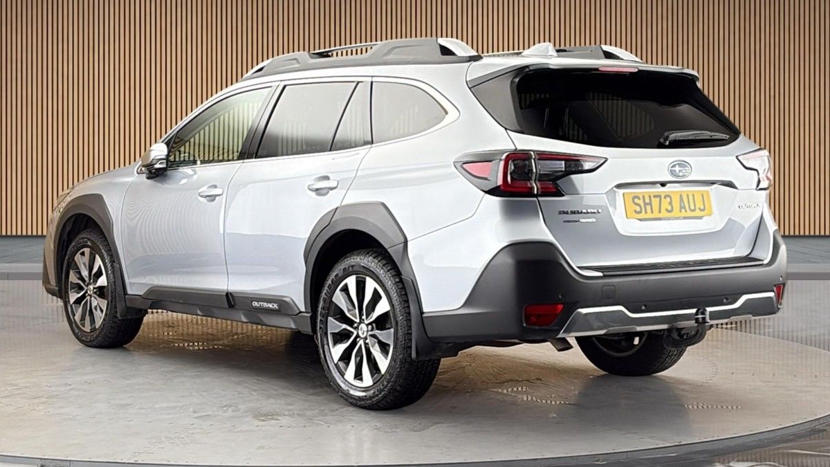 Subaru Outback Image 2