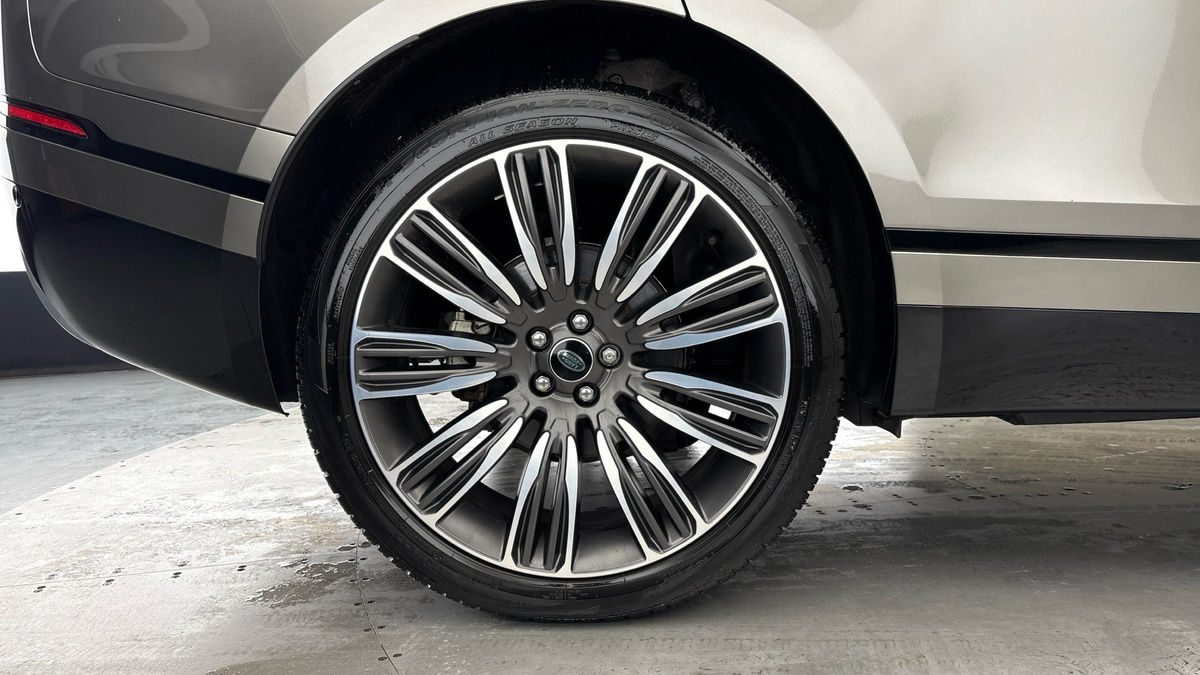 Land Rover Range Rover Velar Image 10