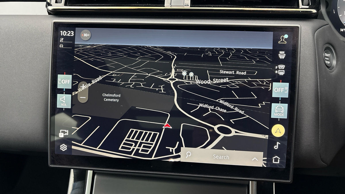 Land Rover Range Rover Velar Image 17