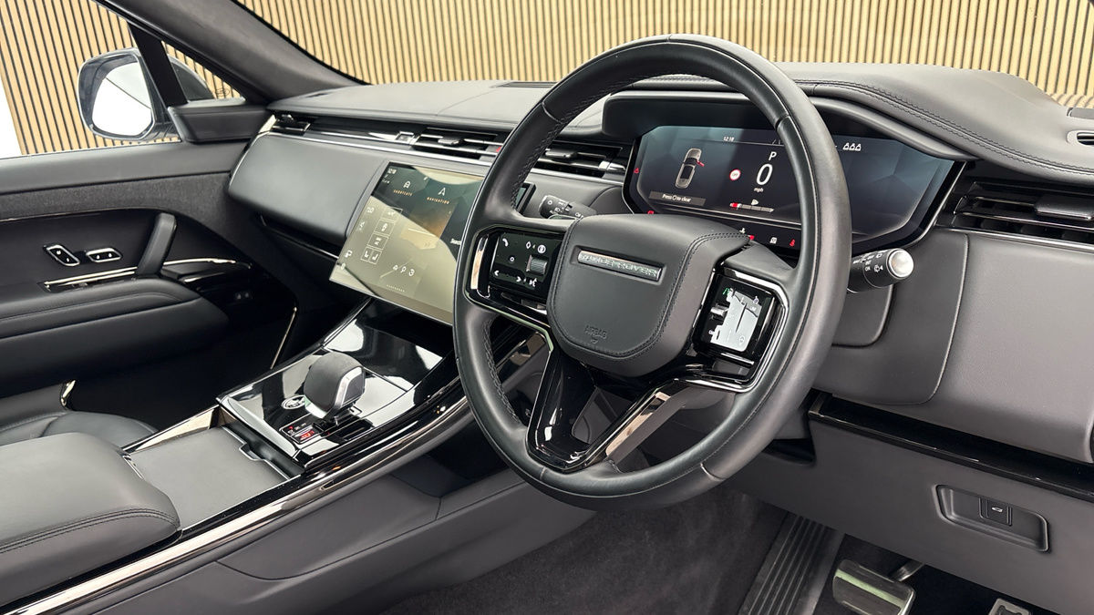 Land Rover Range Rover Sport Image 5