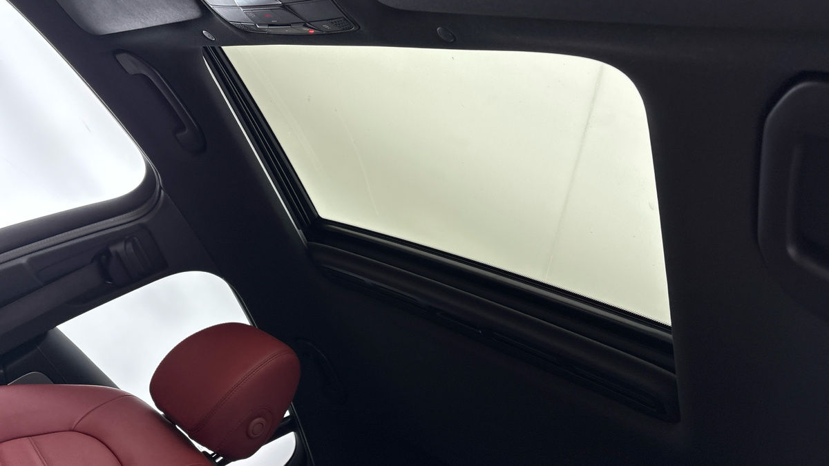 Mercedes-Benz GLC Image 6