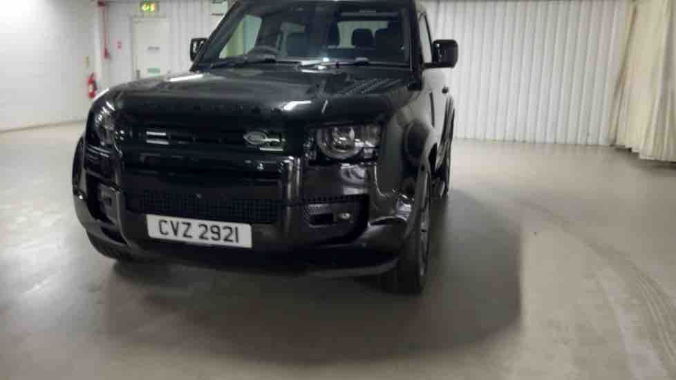 More views of Land Rover Defender 90