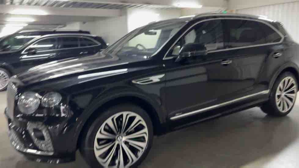 More views of Bentley Bentayga