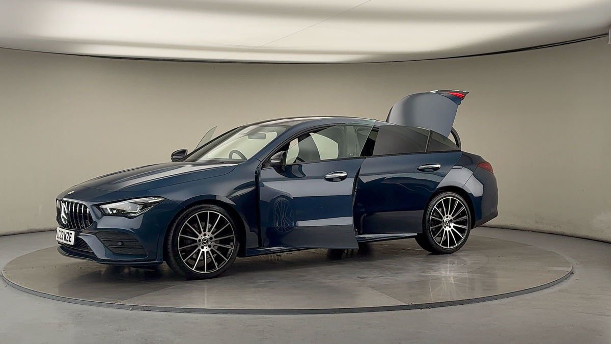 More views of Mercedes-Benz CLA