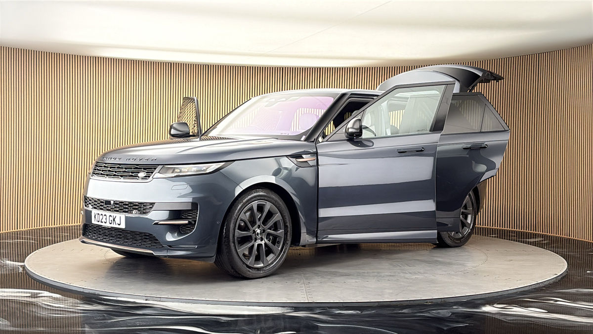 Land Rover Range Rover Sport Image 22