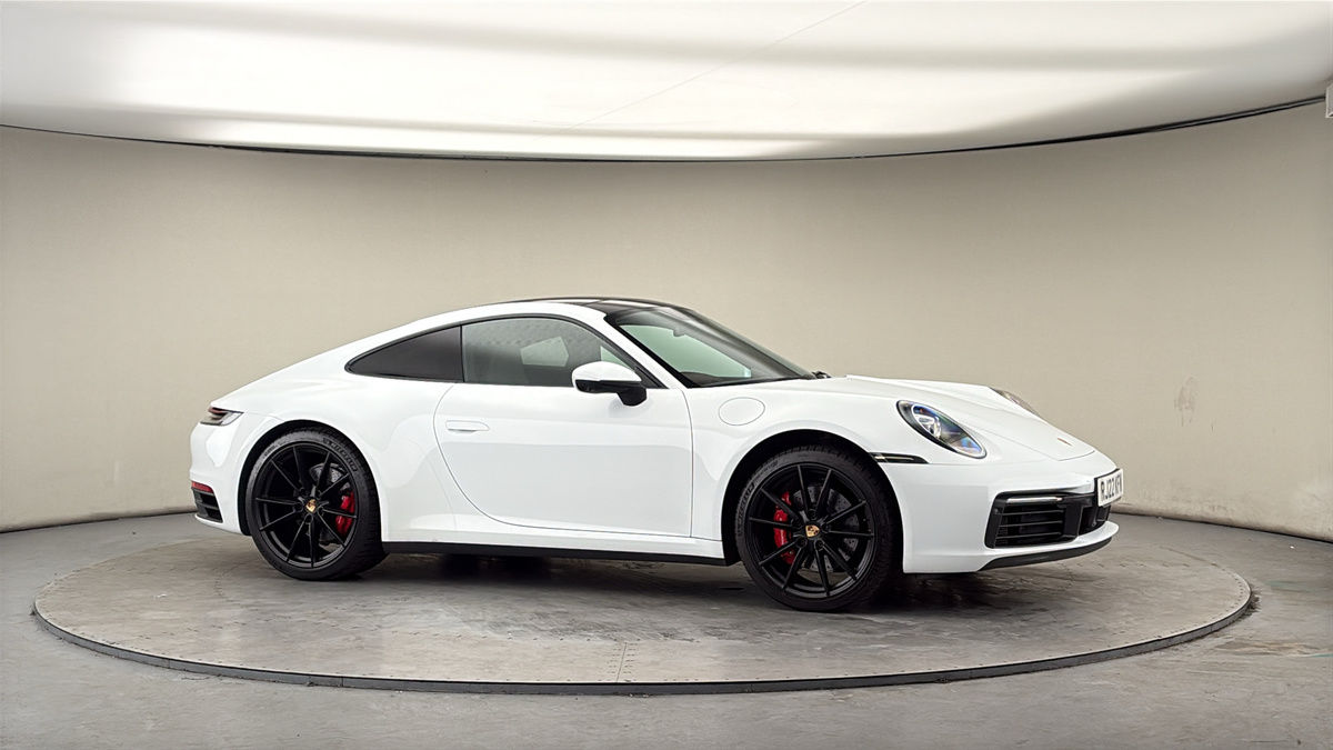 More views of Porsche 911