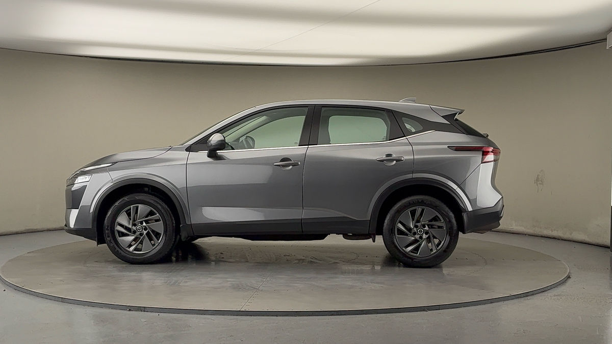 More views of Nissan Qashqai