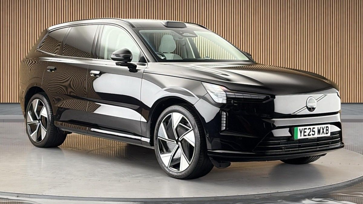 2025 Volvo EX90