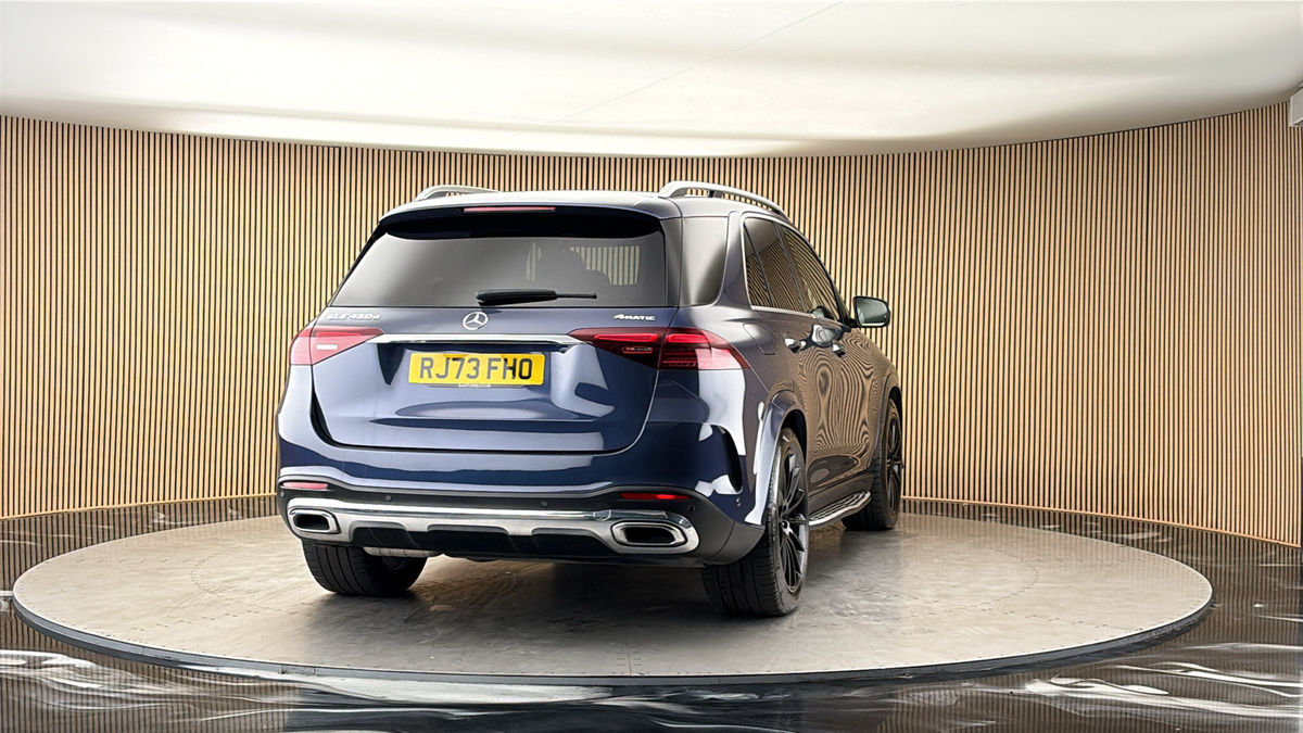 More views of Mercedes-Benz GLE