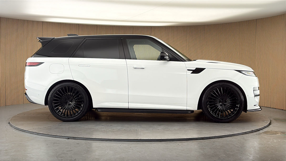 Land Rover Range Rover Sport Urban Image 16