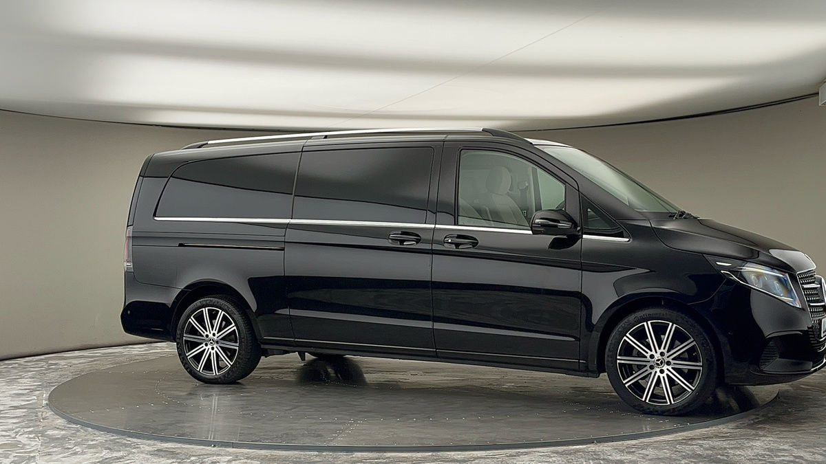 More views of Mercedes-Benz V Class