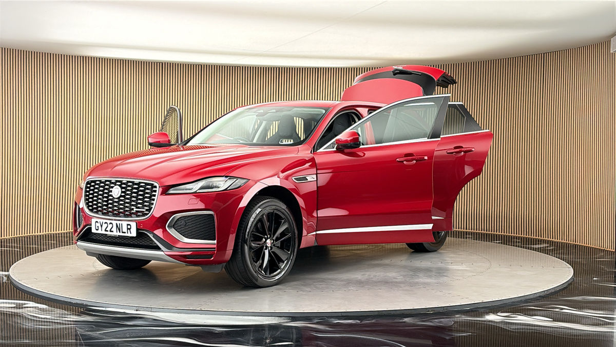 More views of Jaguar F-PACE