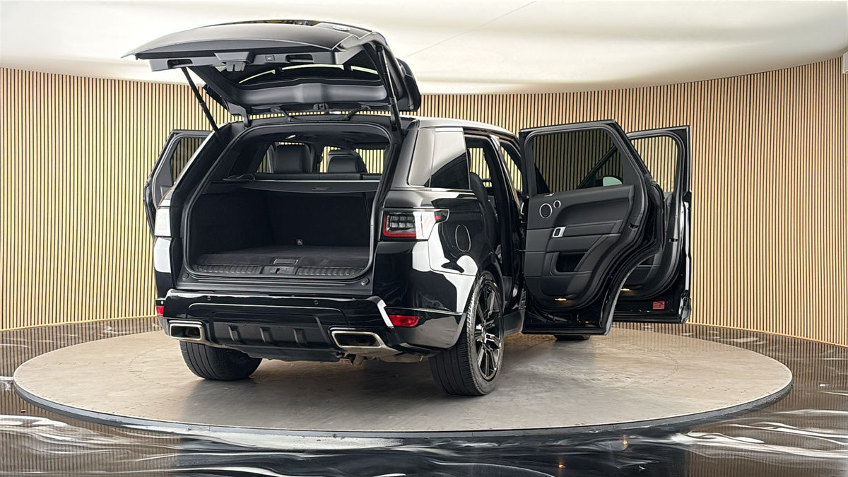More views of Land Rover Range Rover Sport