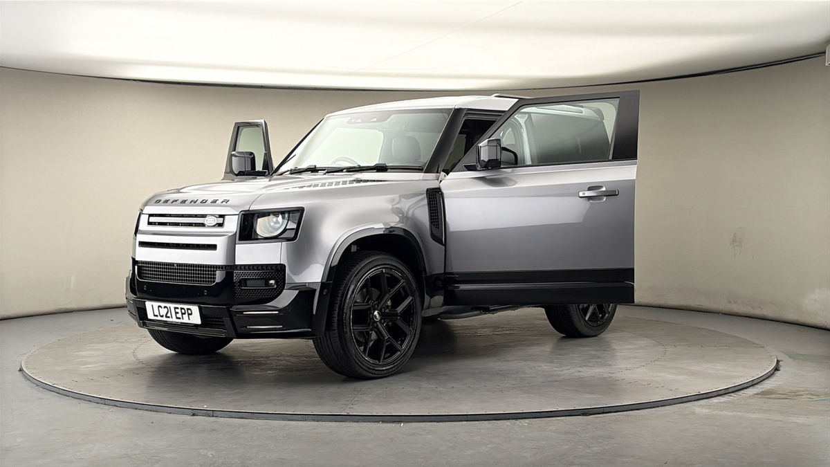 Land Rover Defender 90 Image 22