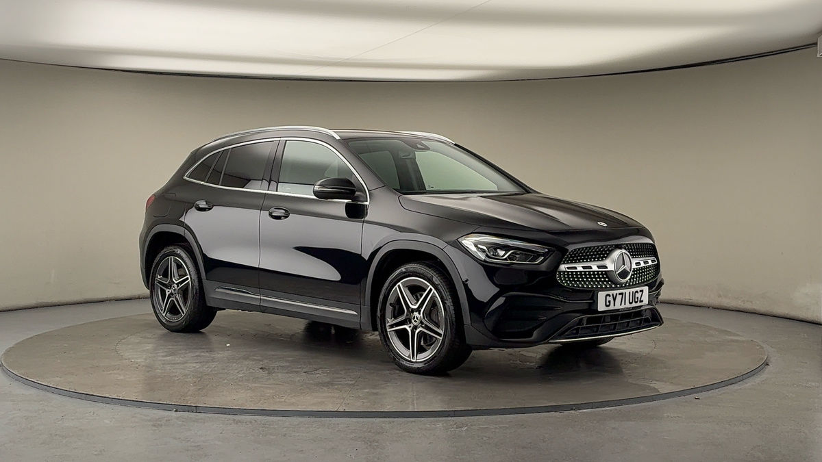 More views of Mercedes-Benz GLA