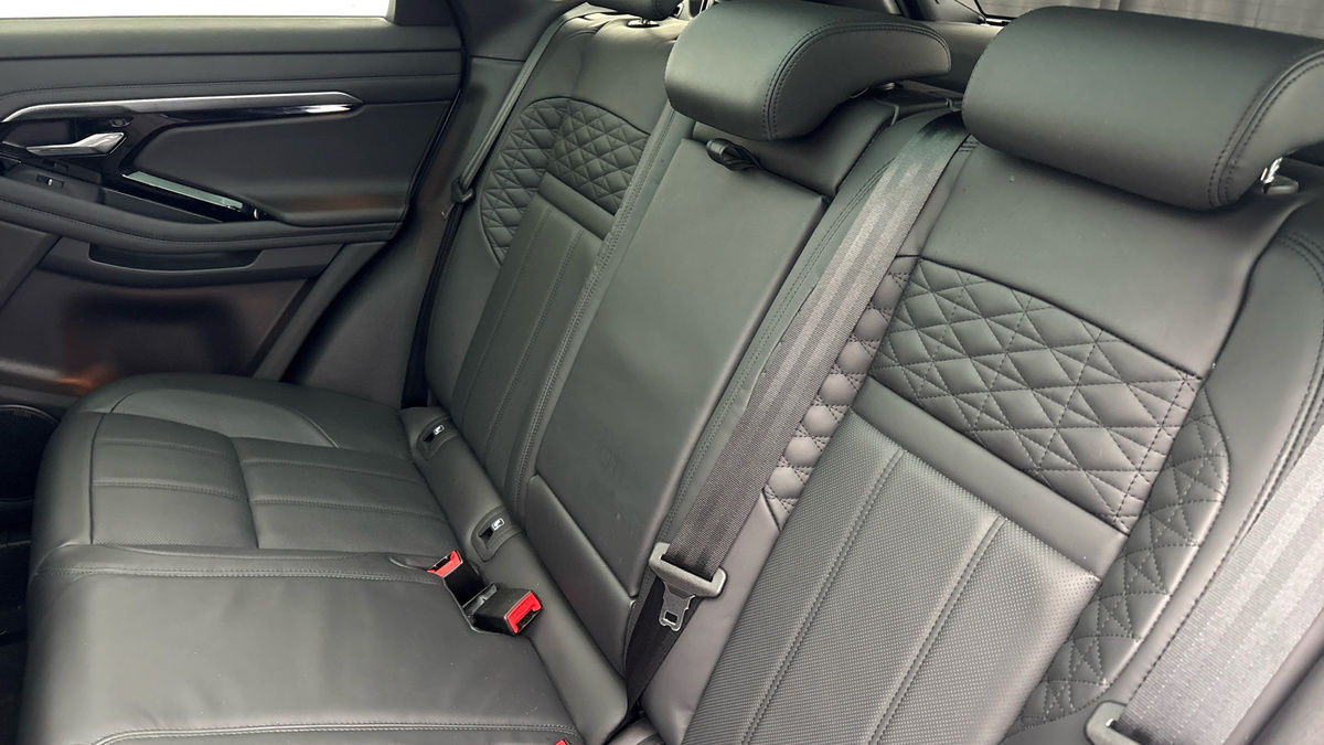 Land Rover Range Rover Evoque Image 8