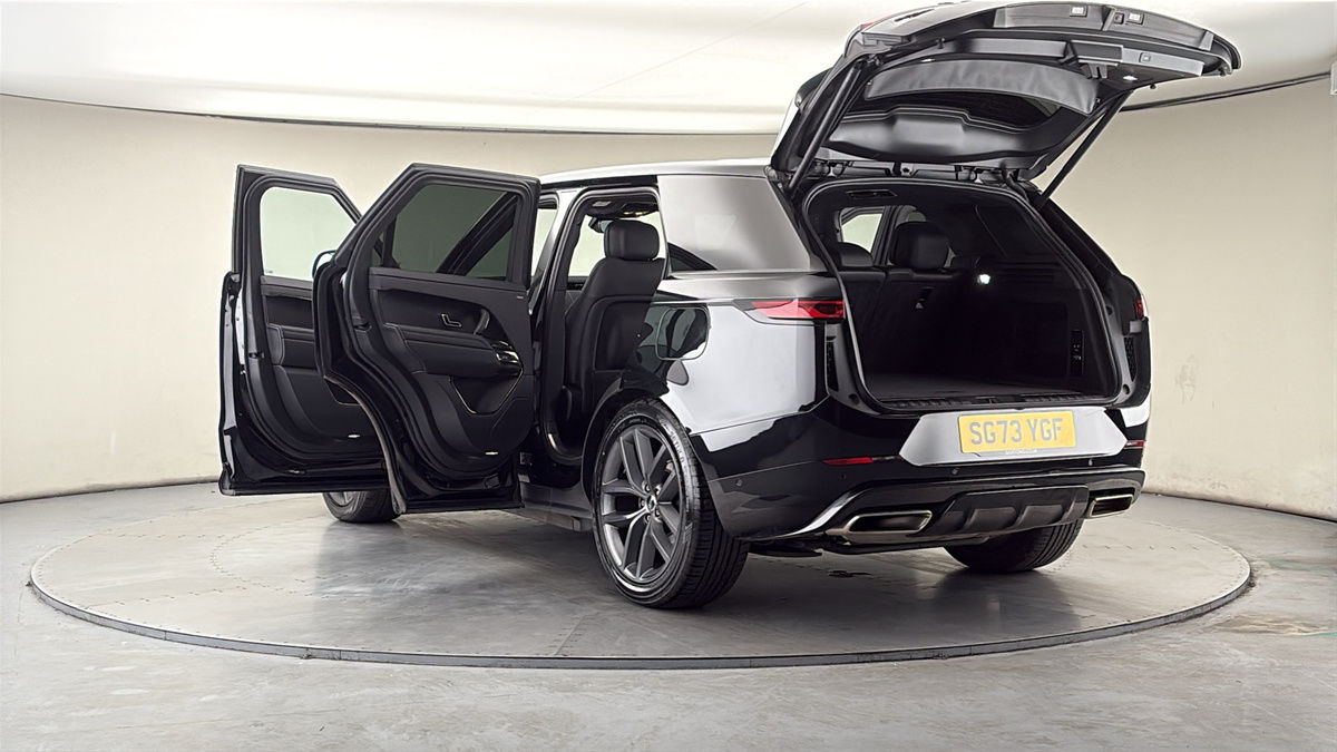 Land Rover Range Rover Sport Image 23