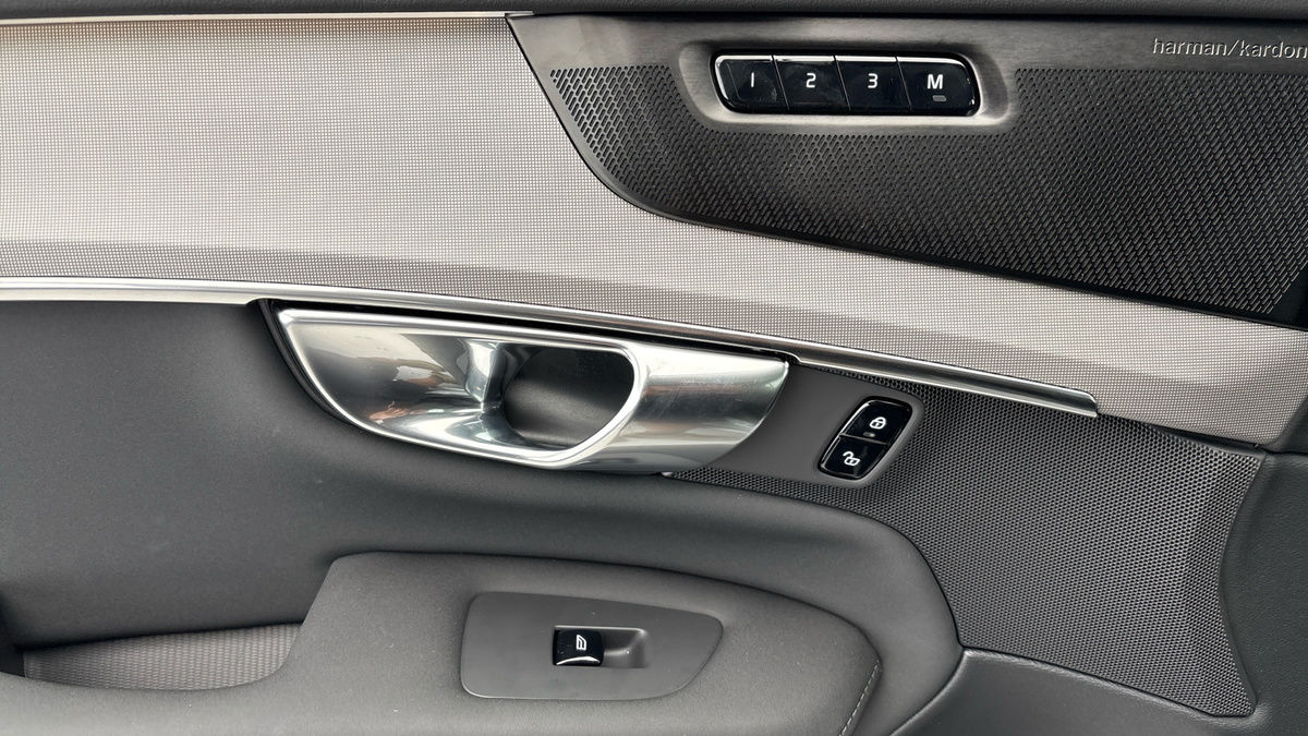 Volvo XC90 Image 19