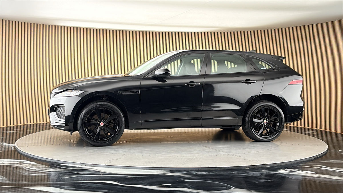 More views of Jaguar F-PACE