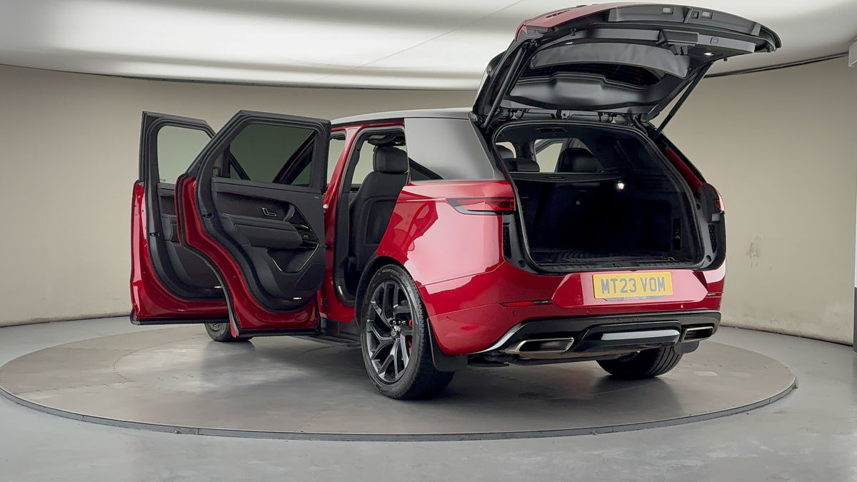 Land Rover Range Rover Sport Image 23