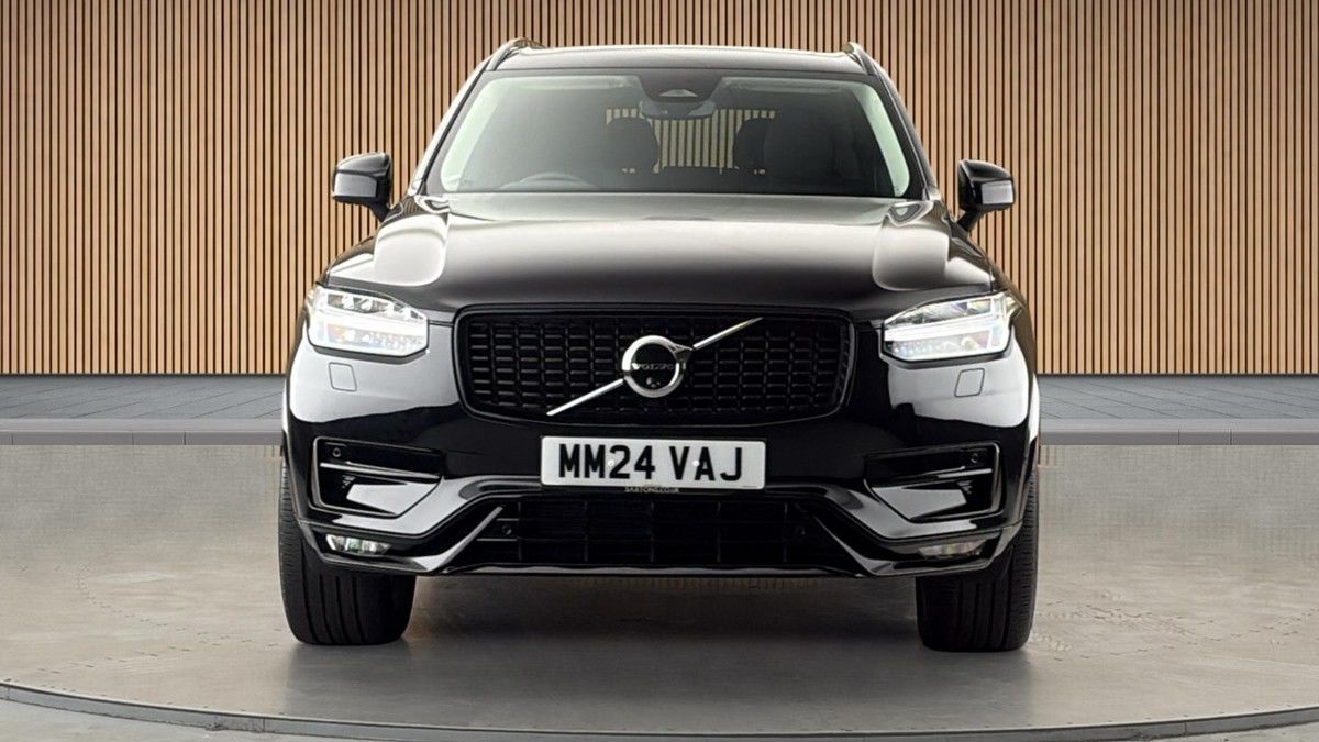 Volvo XC90 Image 3