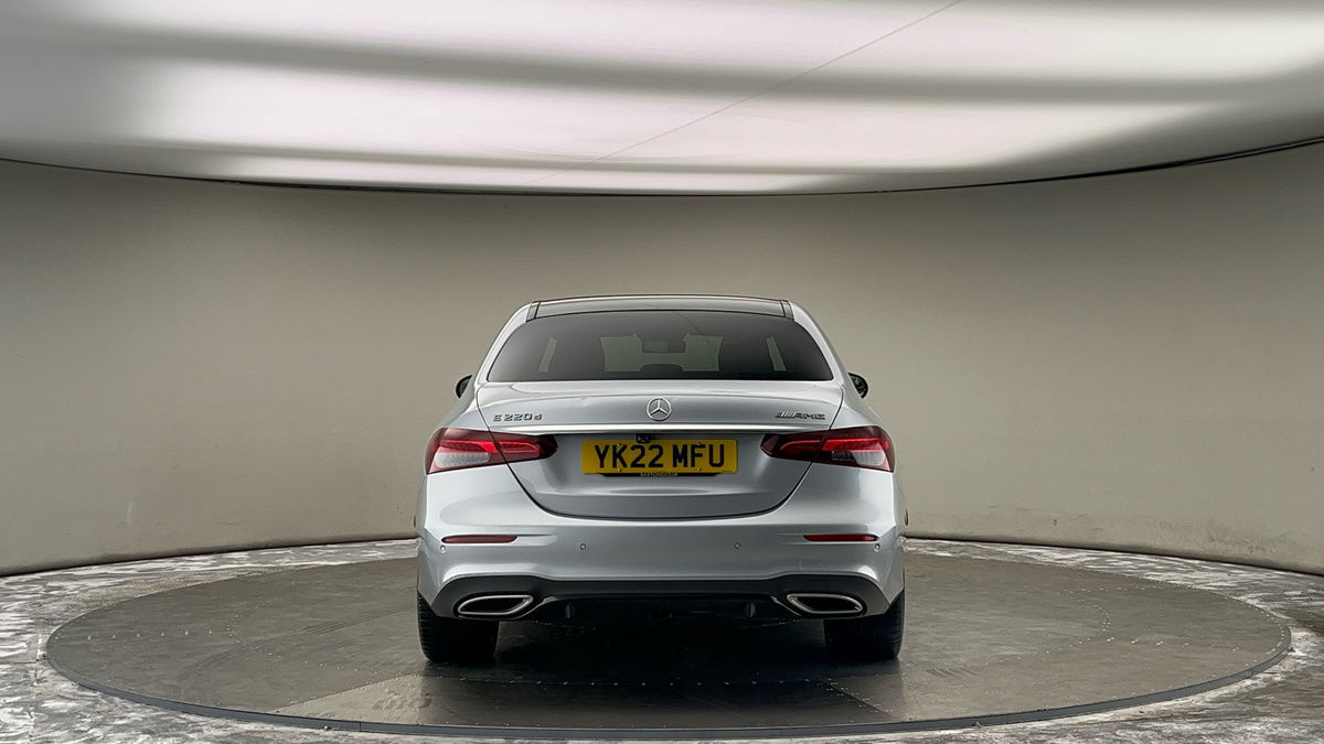 Mercedes-Benz E Class Image 4
