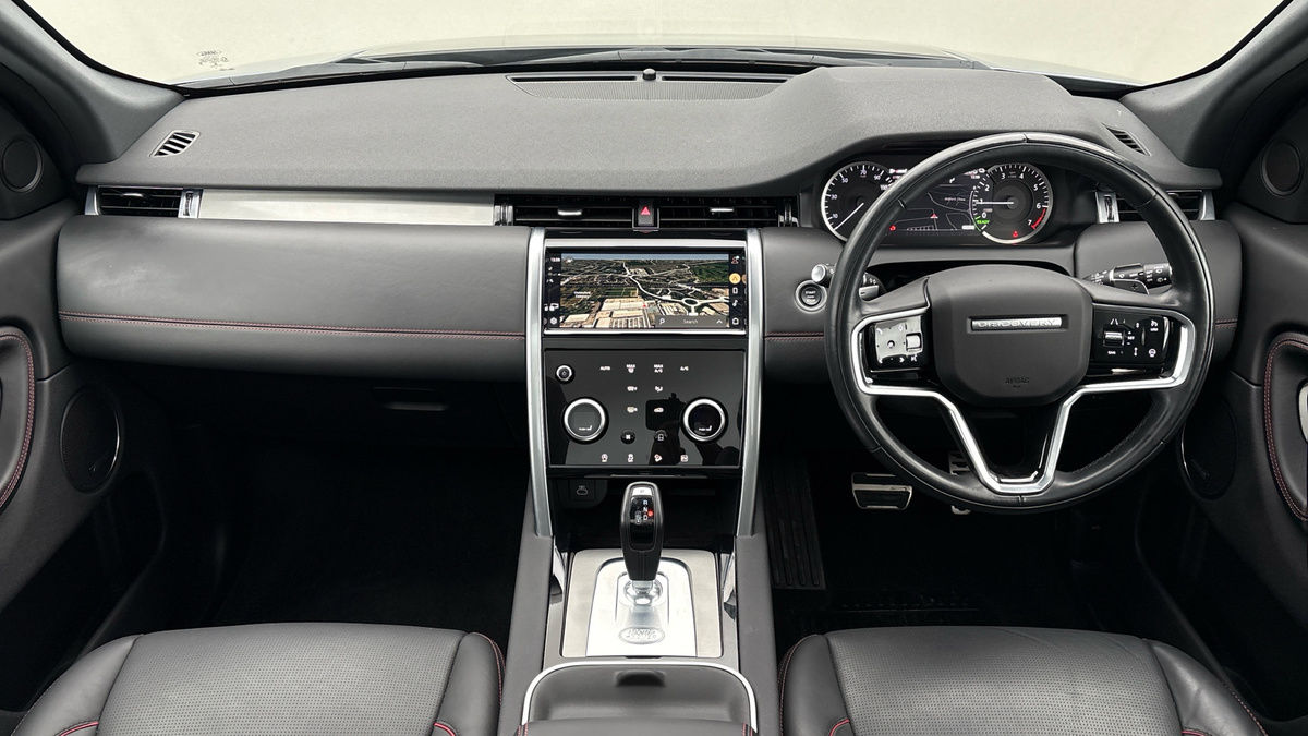 Land Rover Discovery Sport Image 12