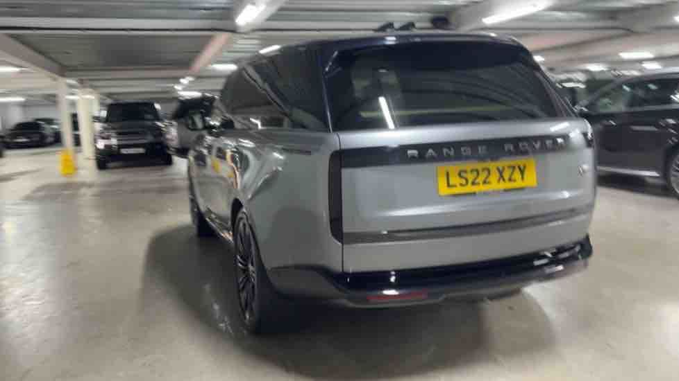 More views of Land Rover Range Rover
