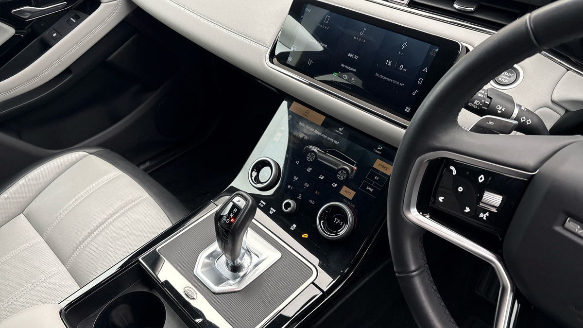 Land Rover Range Rover Evoque Image 18