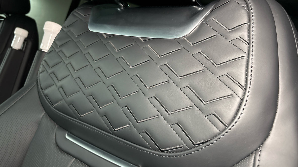 Land Rover Range Rover Image 21