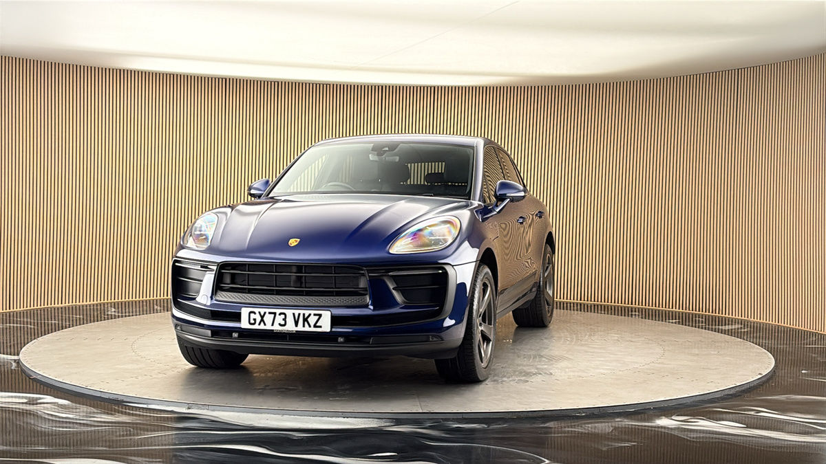 More views of Porsche Macan