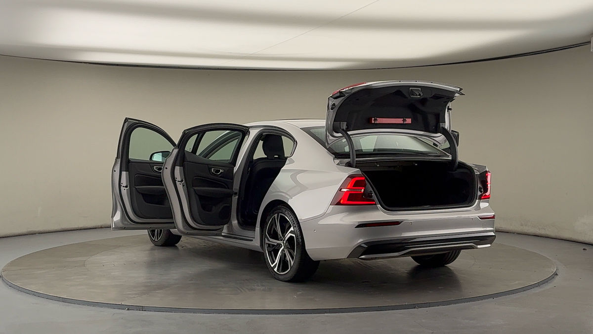 Volvo S60 Image 23