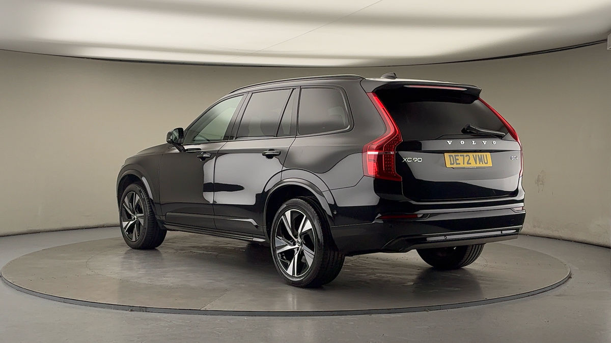 Volvo XC90 Image 2