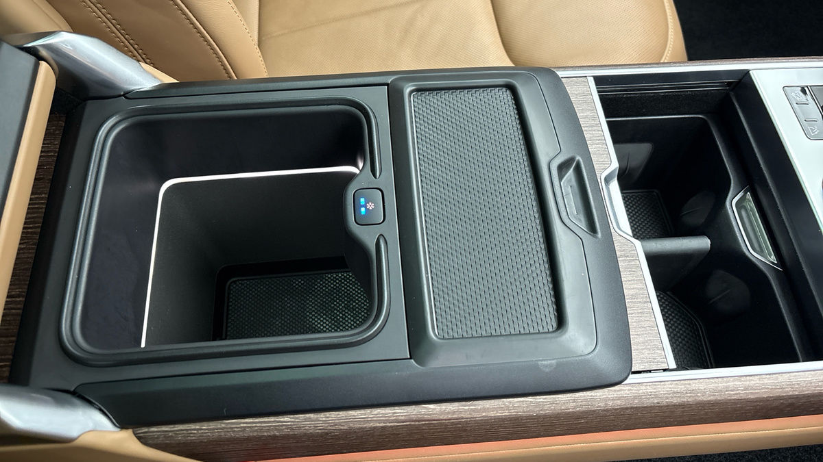 Land Rover Range Rover Image 36