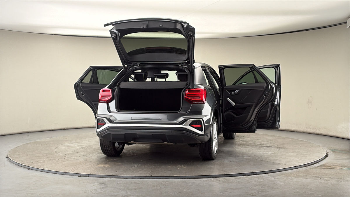 More views of Audi Q2