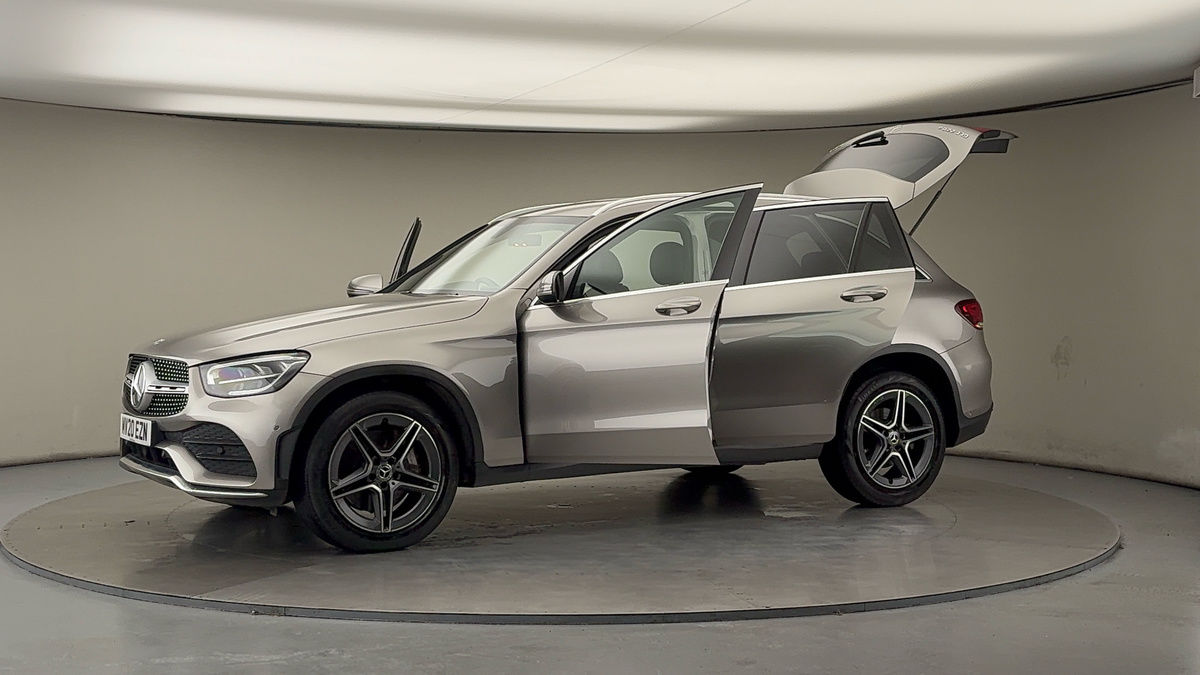 More views of Mercedes-Benz GLC